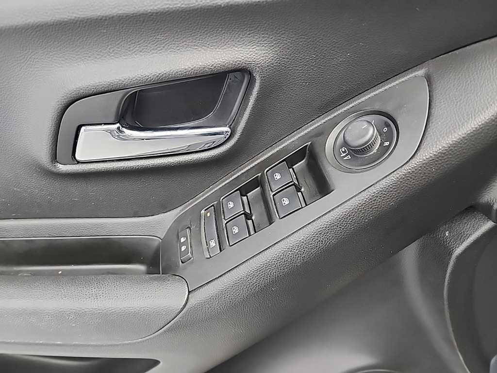 Chevrolet Trax 2019 Gris - Importación desde Corea - HF Imports Iquique - Foto 14