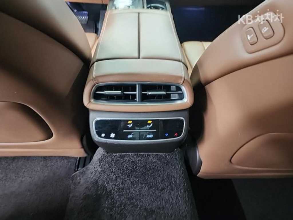 Genesis G80 - Vista 11