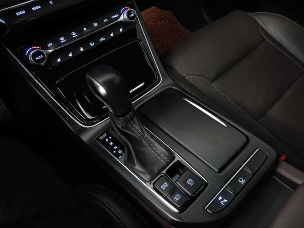 HYUNDAI Grandeur 2018 - Importación desde Corea - HF Imports Iquique - Foto 15