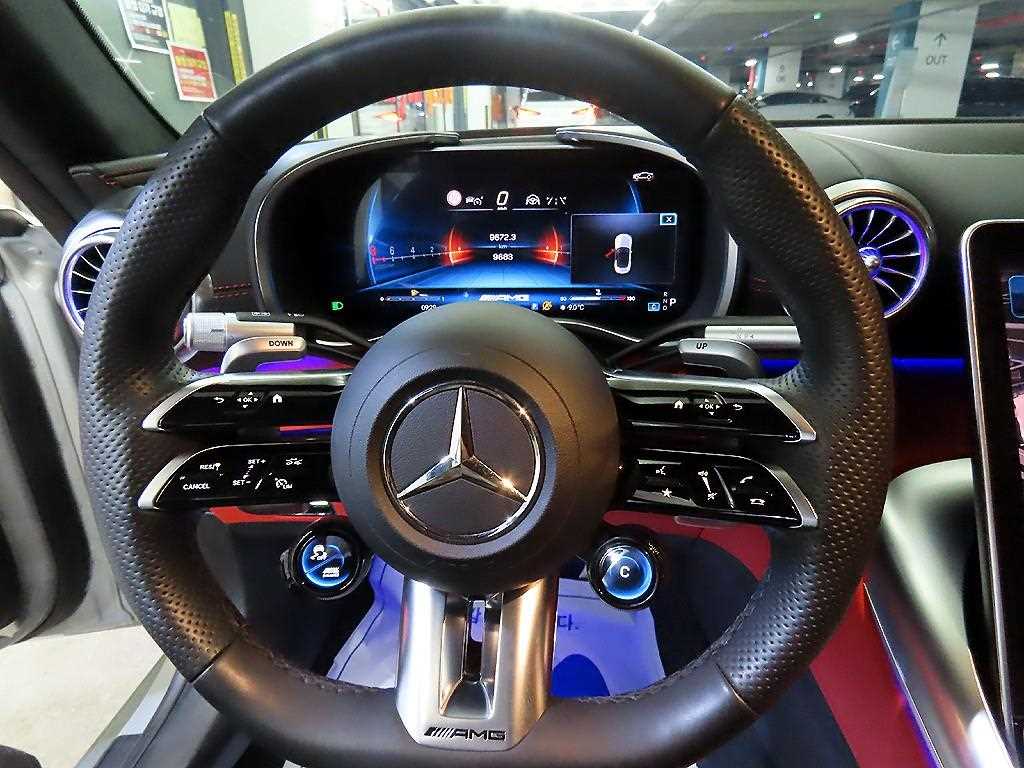 Mercedes Benz SL Class - Vista 12