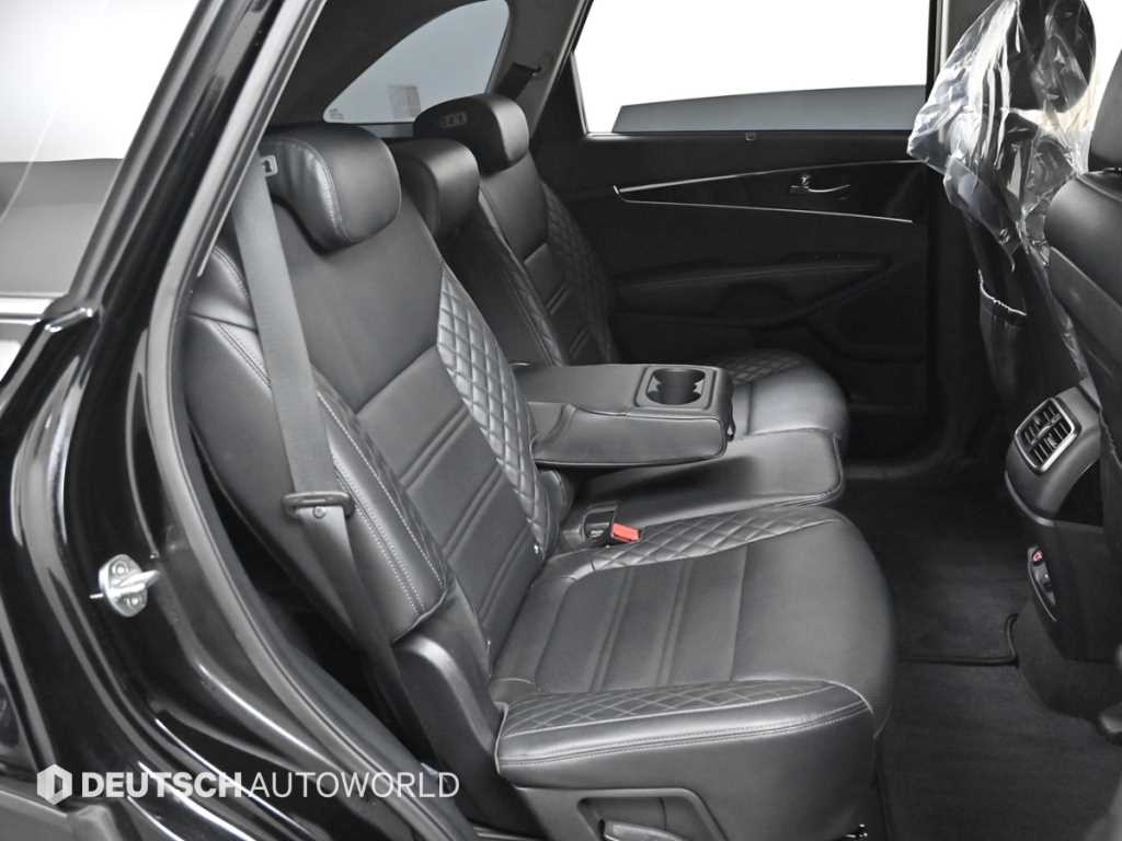 KIA Sorento - Vista 12