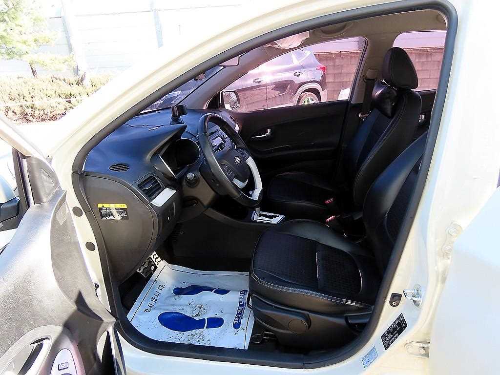 KIA Morning - Vista 5