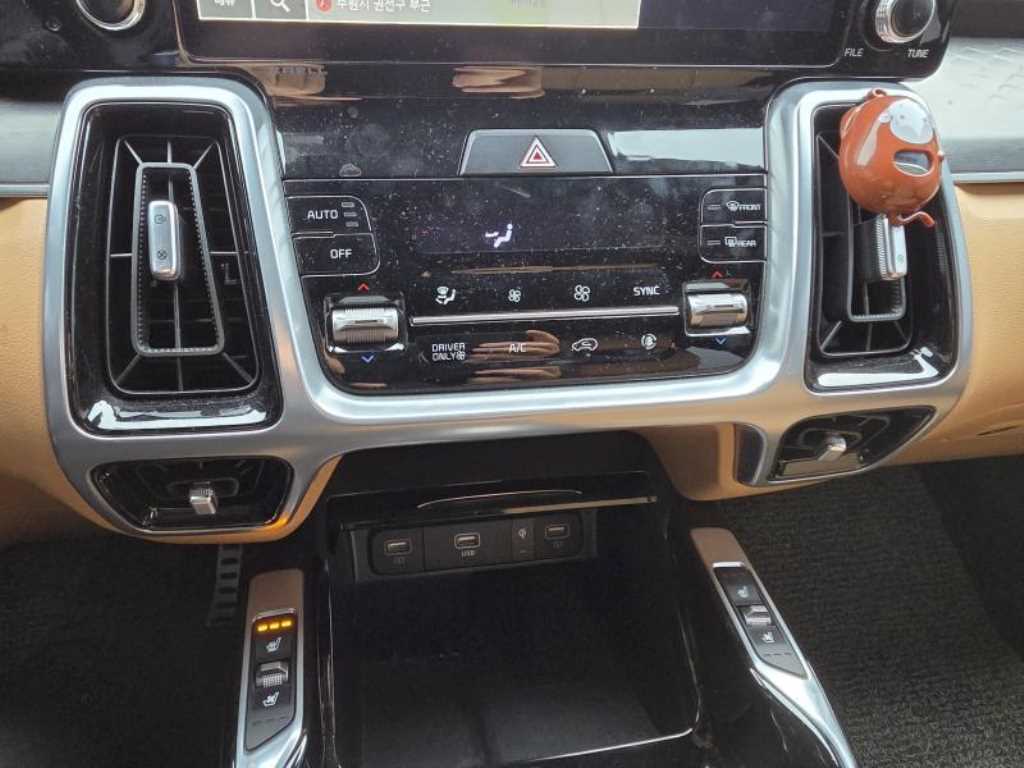 KIA Sorento - Vista 9