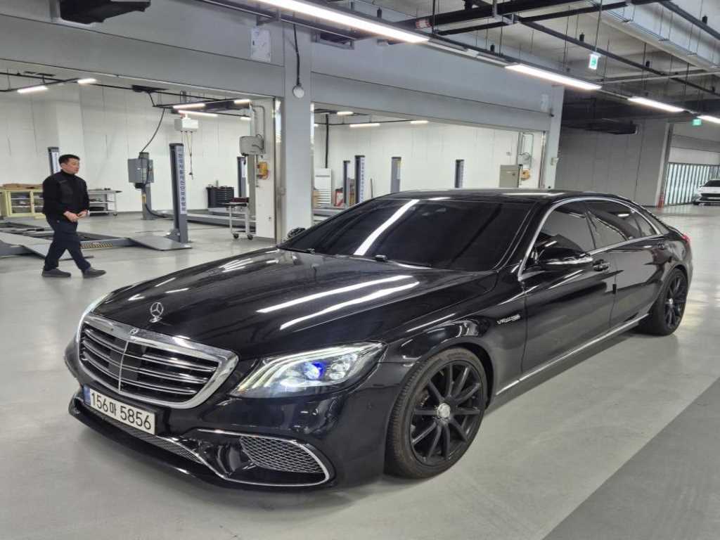 Mercedes Benz S Class - Vista 2