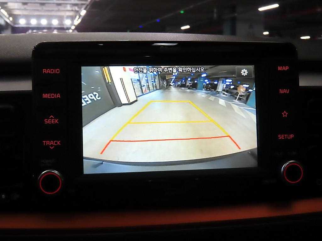 KIA Stonic 2018 Blanco - Importación desde Corea - HF Imports Iquique - Foto 14