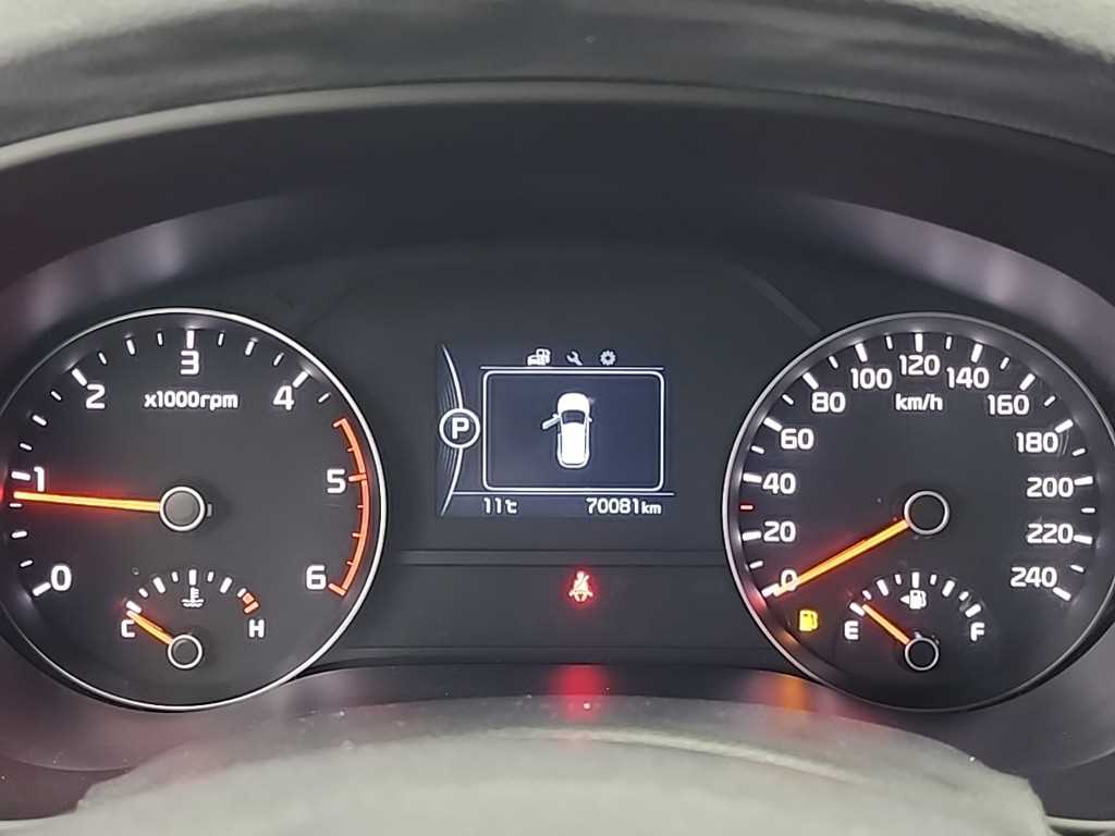 KIA Sportage - Vista 6