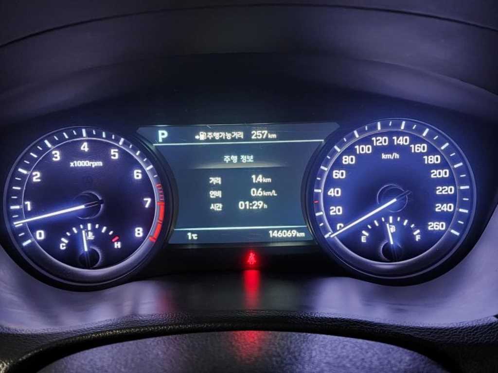 Genesis G80 - Vista 7