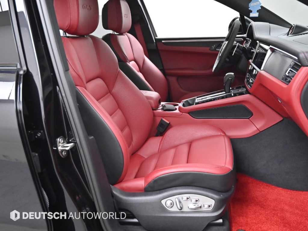 Porsche Macan - Vista 10