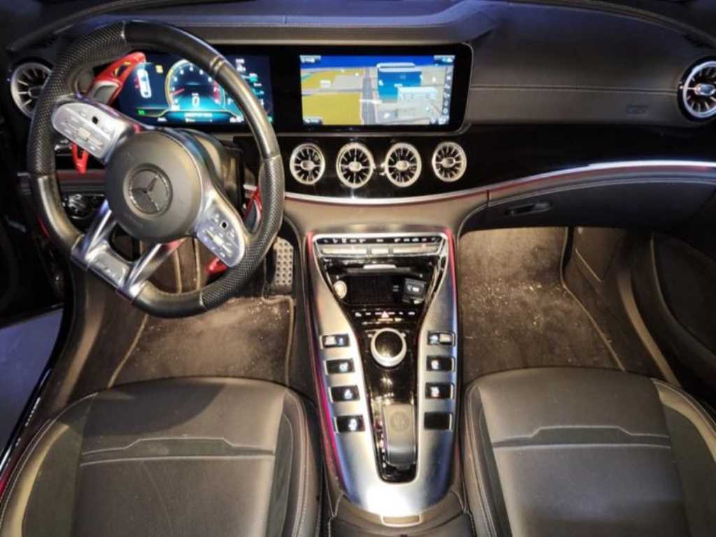 Mercedes Benz AMG GT - Vista 3