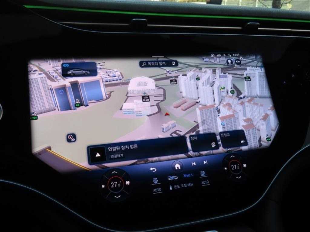 Mercedes Benz EQS - Vista 8