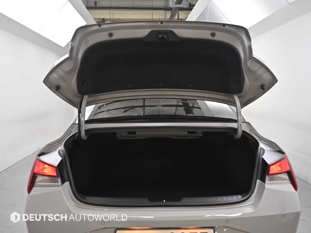 HYUNDAI Avante 2021 - Importación desde Corea - HF Imports Iquique - Foto 20