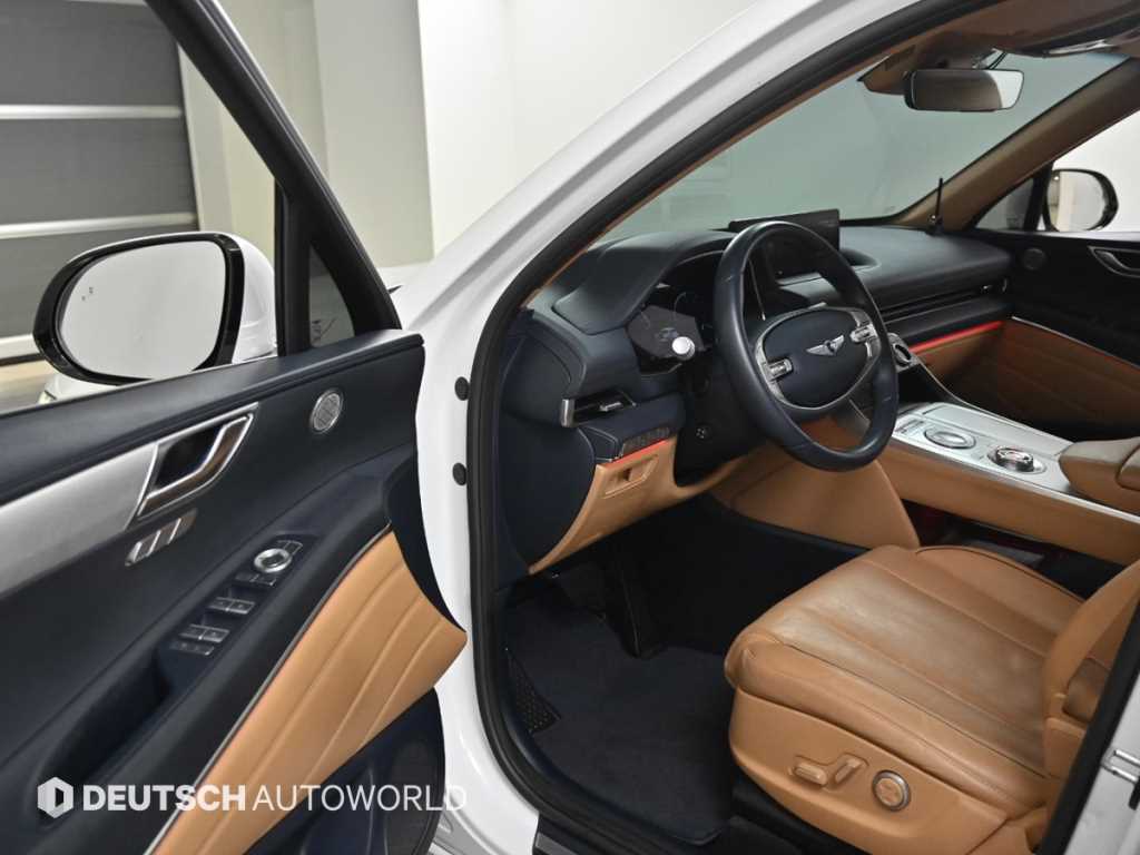 Genesis GV80 - Vista 11