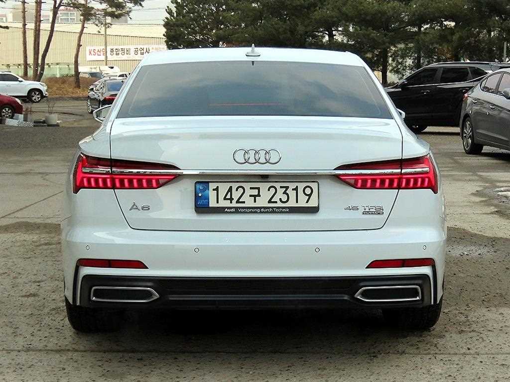 Audi A6 - Vista 4