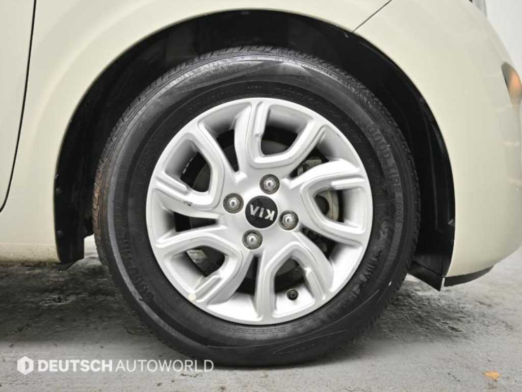 KIA Morning - Vista 5