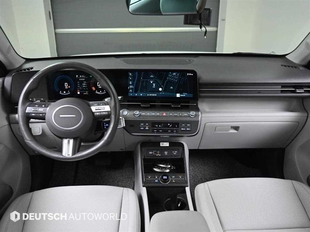 HYUNDAI Kona - Vista 7