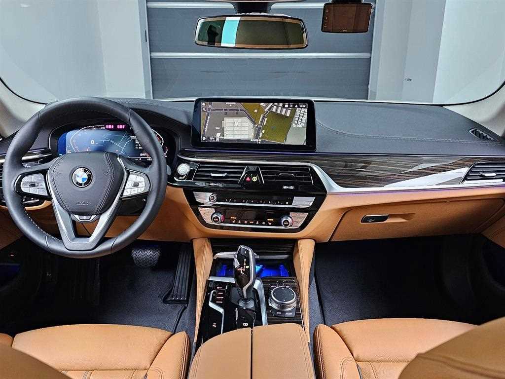 BMW 5 Series - Vista 7