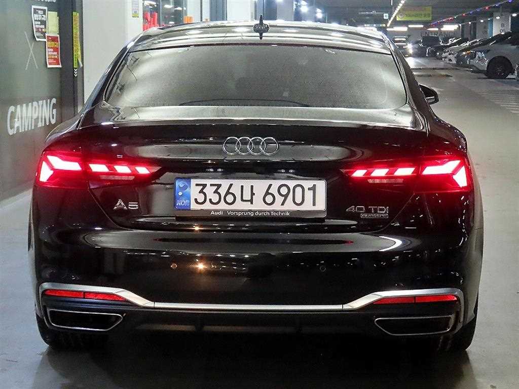 Audi A5 - Vista 5