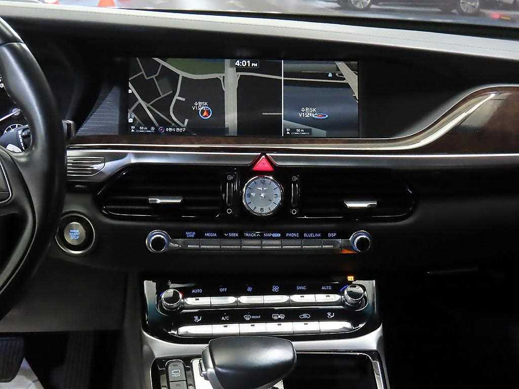 Genesis EQ900 - Vista 11