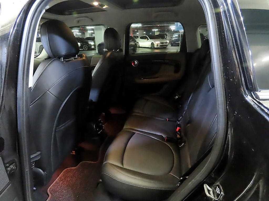 Mini Countryman - Vista 7