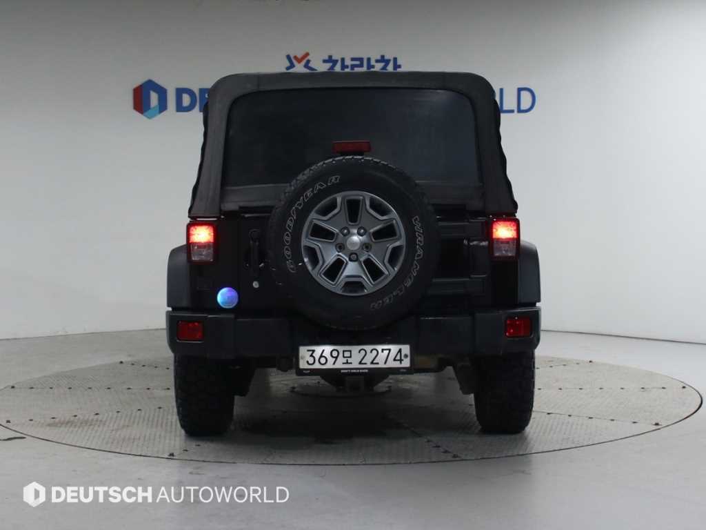 Jeep Wrangler - Vista 4