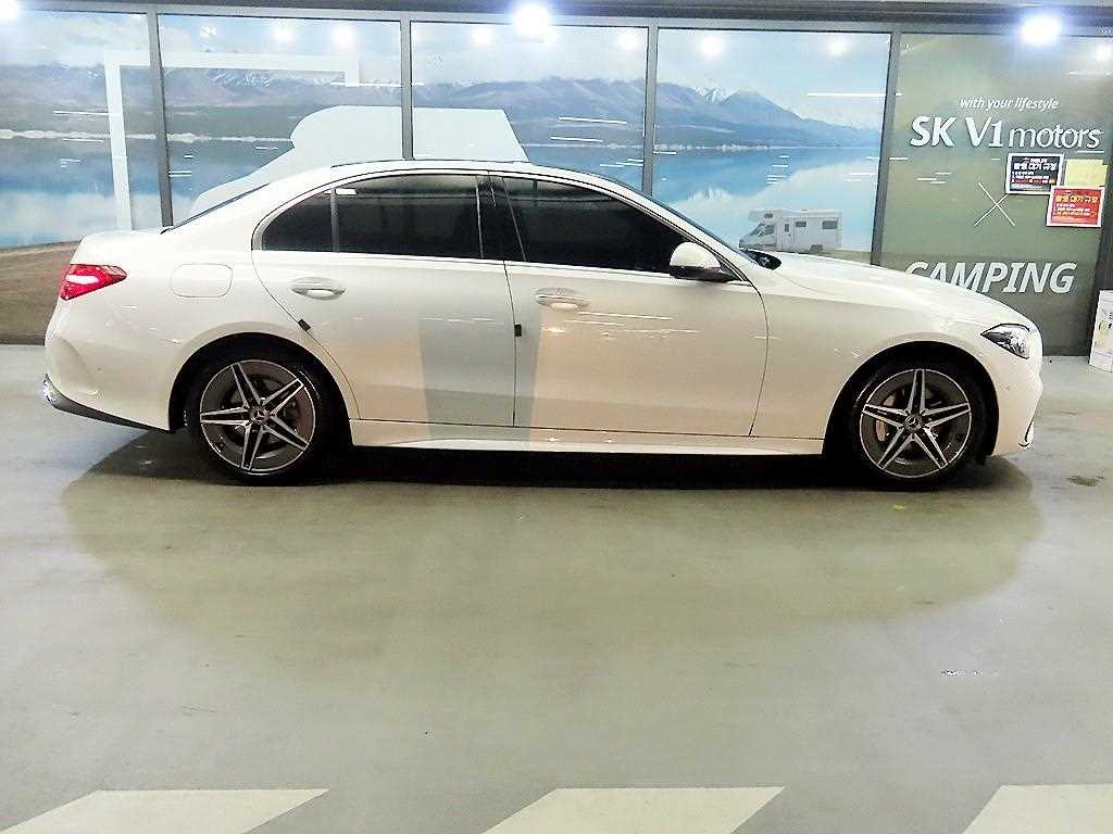 Mercedes Benz C Class - Vista 3