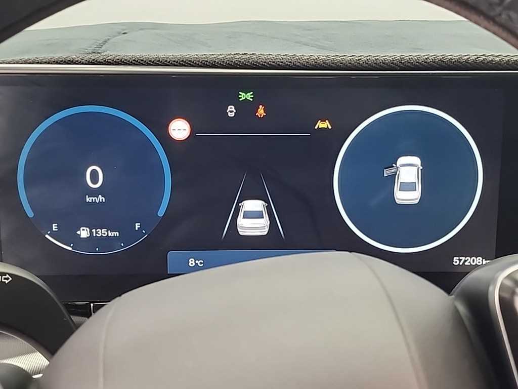 HYUNDAI Grandeur - Vista 6