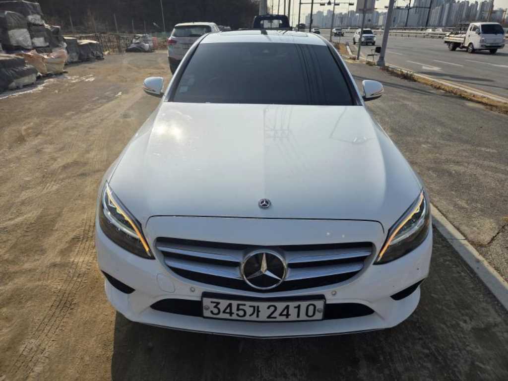 Mercedes Benz C Class 2020 - Importación desde Corea - HF Imports Iquique - Foto 1
