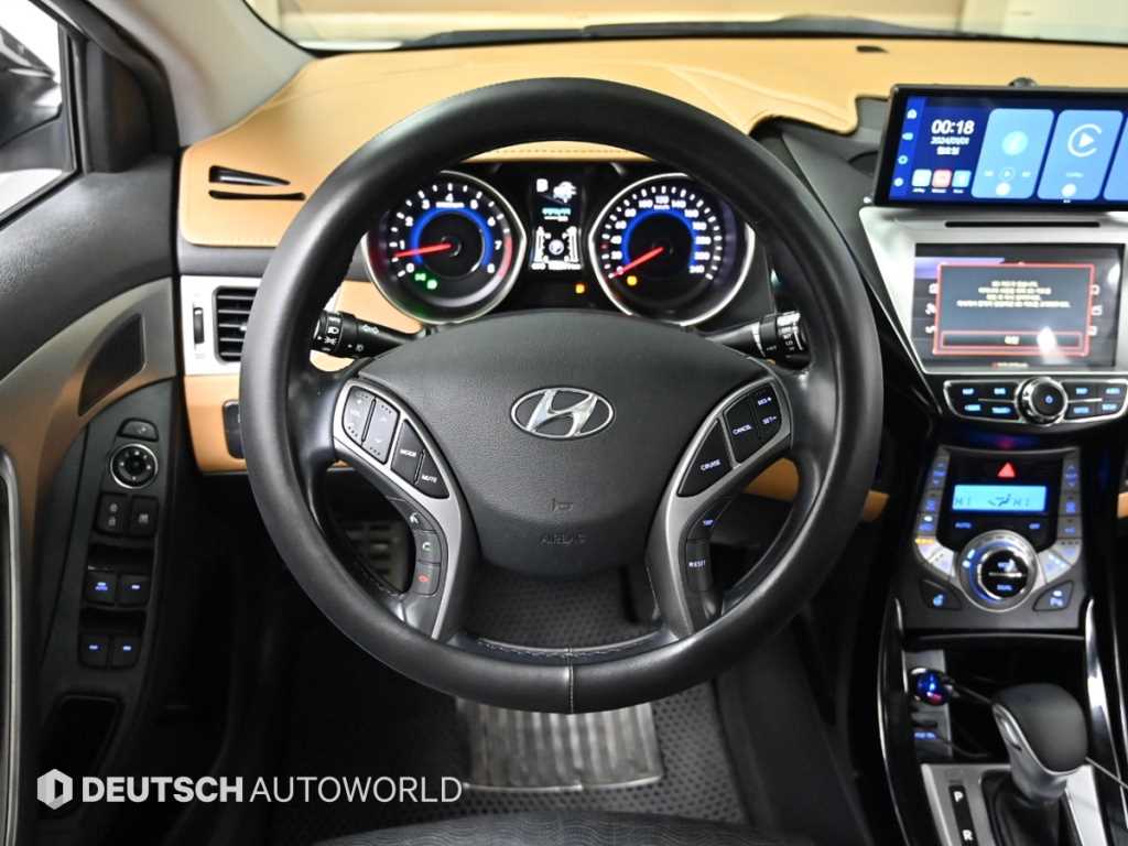 HYUNDAI Avante 2013 - Importación desde Corea - HF Imports Iquique - Foto 13