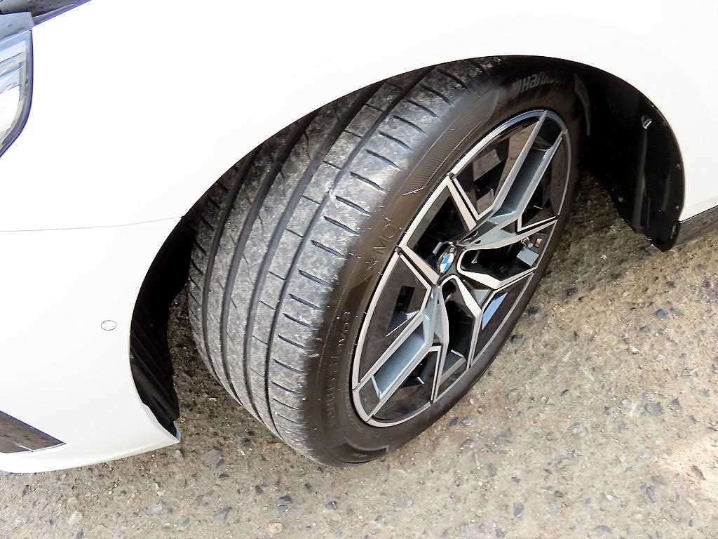 BMW 5 Series - Vista 8