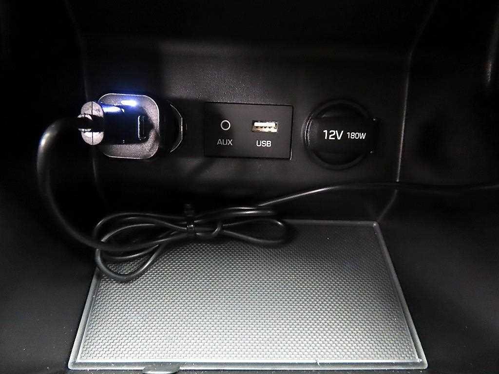 HYUNDAI Avante - Vista 12