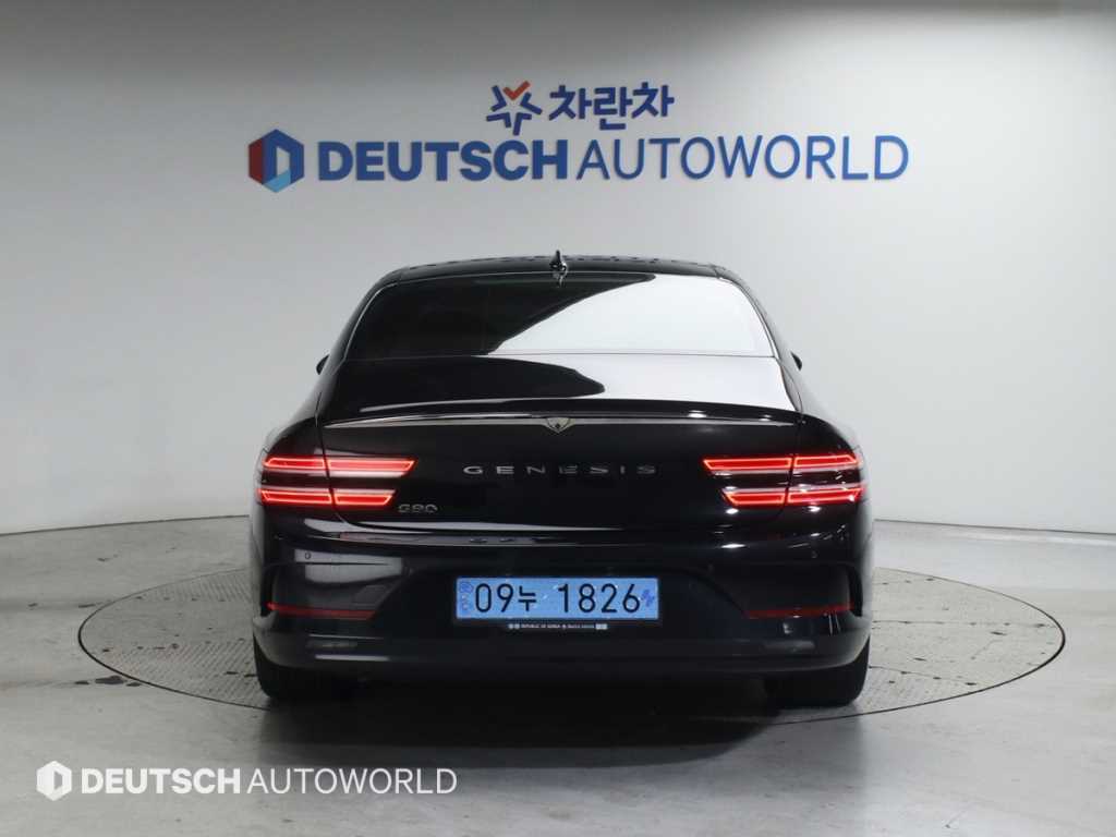 Genesis G80 - Vista 4