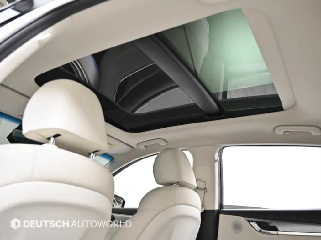 HYUNDAI Grandeur - Vista 6