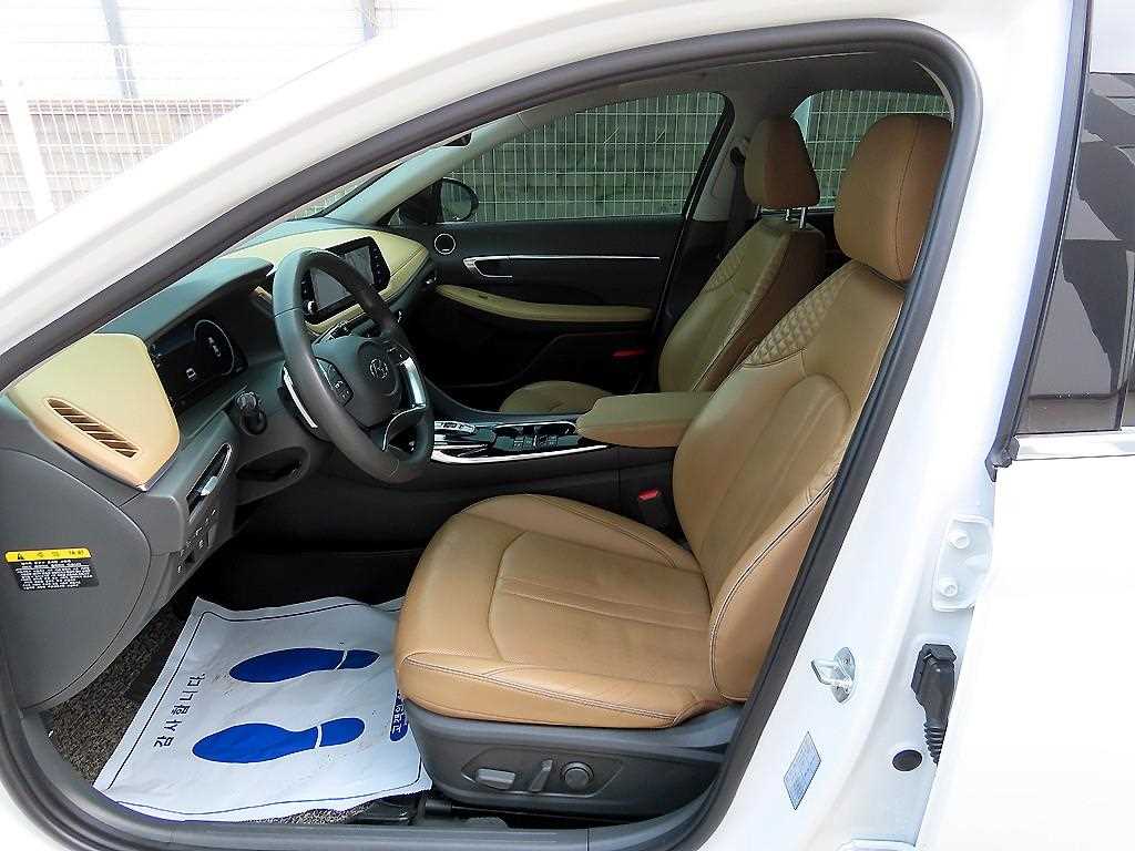 HYUNDAI Sonata - Vista 5