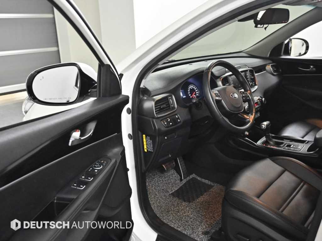 KIA Sorento - Vista 11