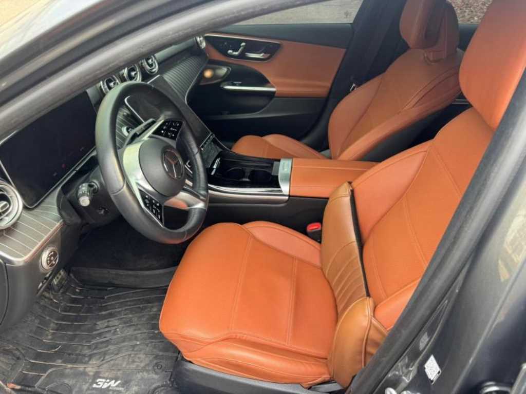 Mercedes Benz C Class - Vista 4