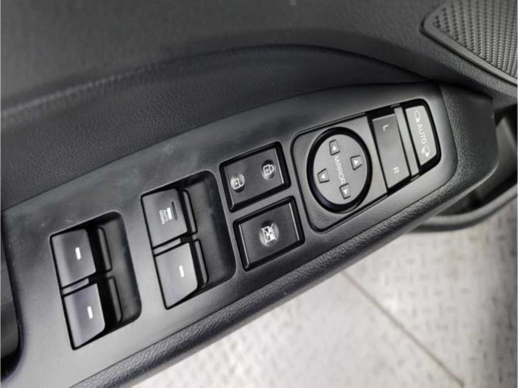 HYUNDAI Avante 2017 - Importación desde Corea - HF Imports Iquique - Foto 19