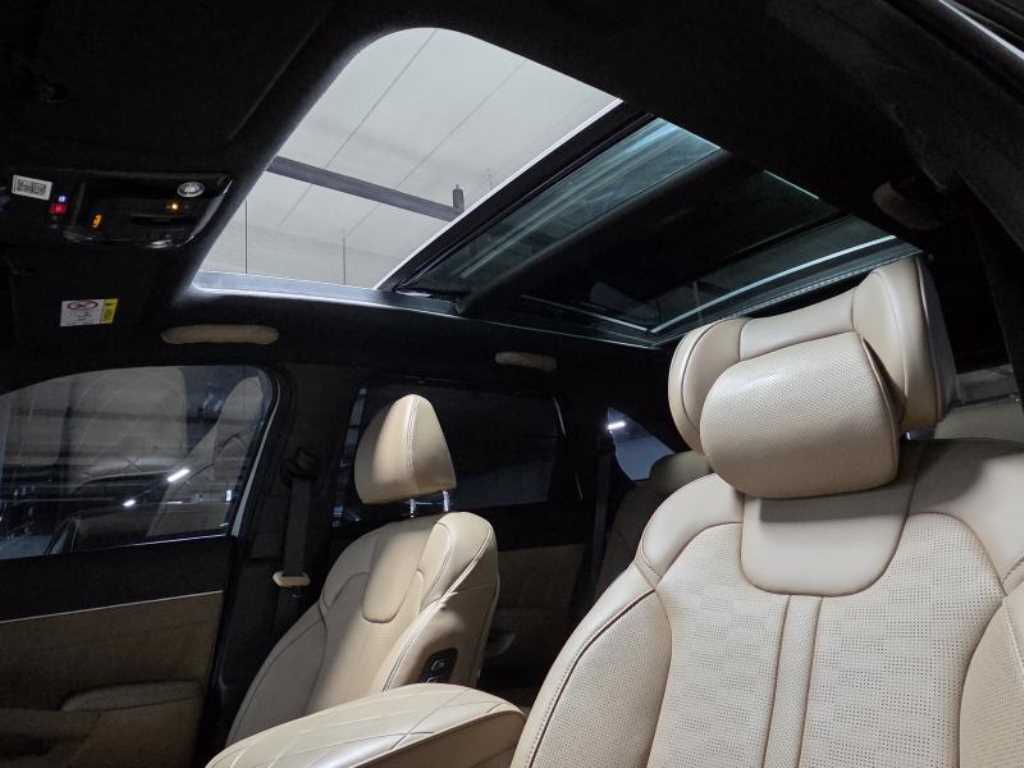 KIA Sorento - Vista 11