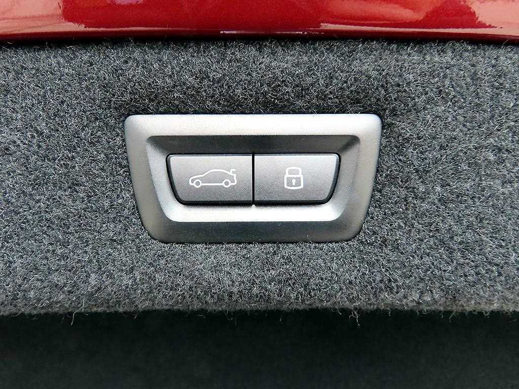 BMW 8 Series 2024 Rojo - Importación desde Corea - HF Imports Iquique - Foto 19