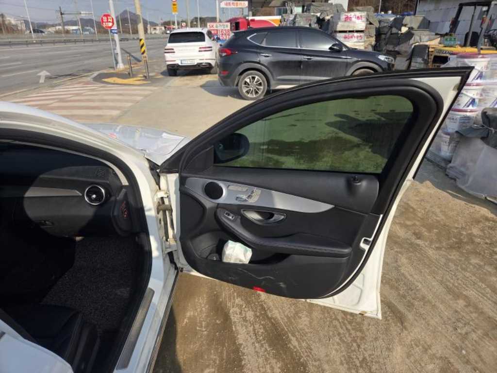 Mercedes Benz C Class 2020 - Importación desde Corea - HF Imports Iquique - Foto 16