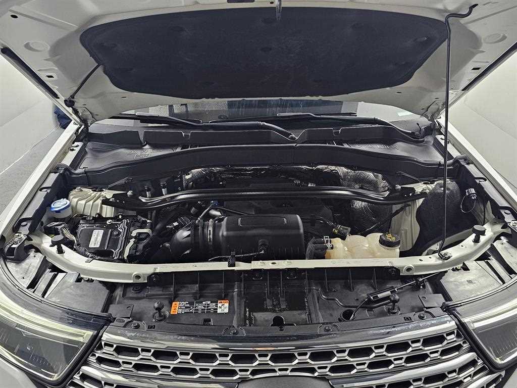 Ford Explorer - Vista 6