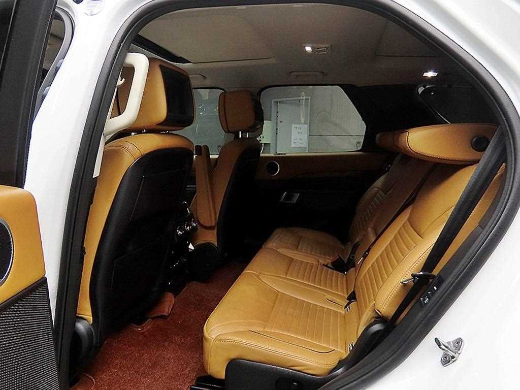 Land Rover Discovery - Vista 6