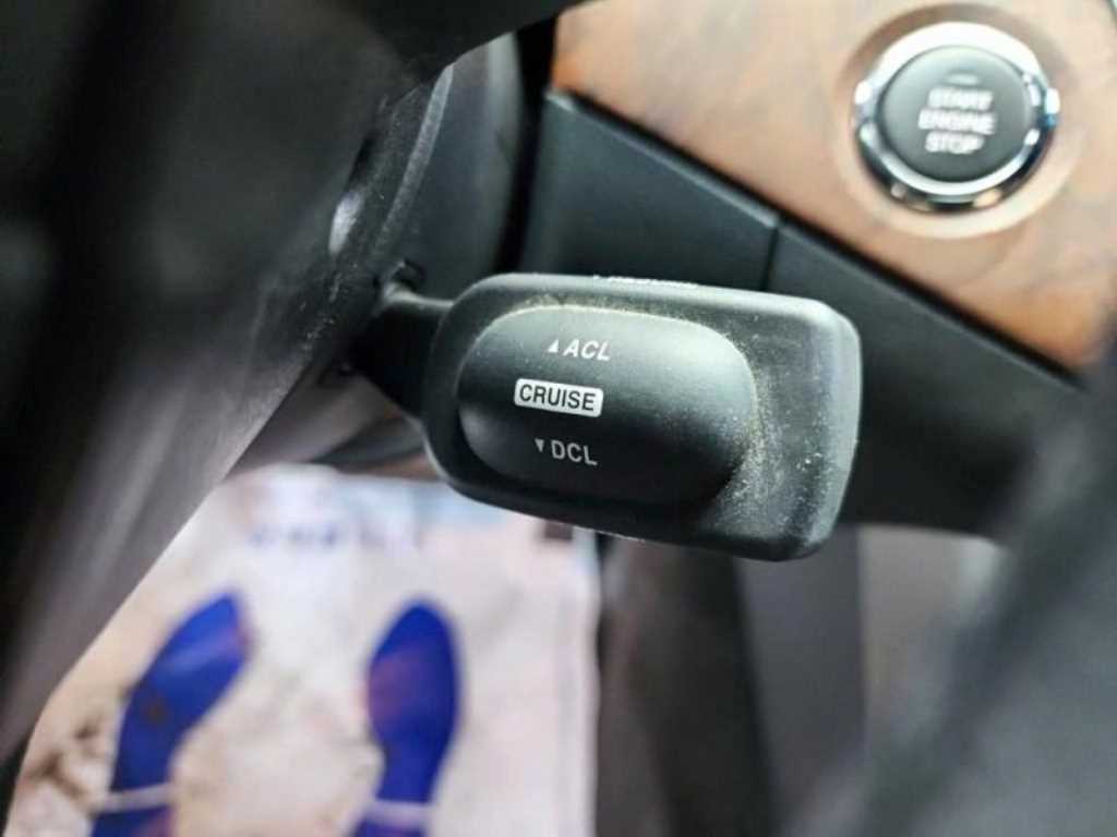 Ssangyong Chairman 2013 Negro - Importación desde Corea - HF Imports Iquique - Foto 19