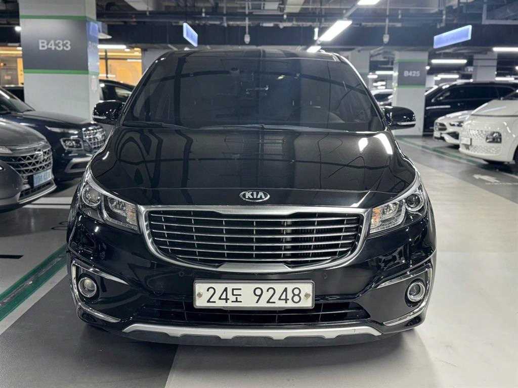 KIA Carnival 2016 - Importación desde Corea - HF Imports Iquique - Foto 1