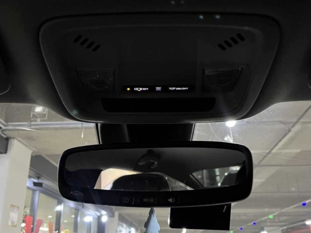 Chevrolet Malibu - Vista 7