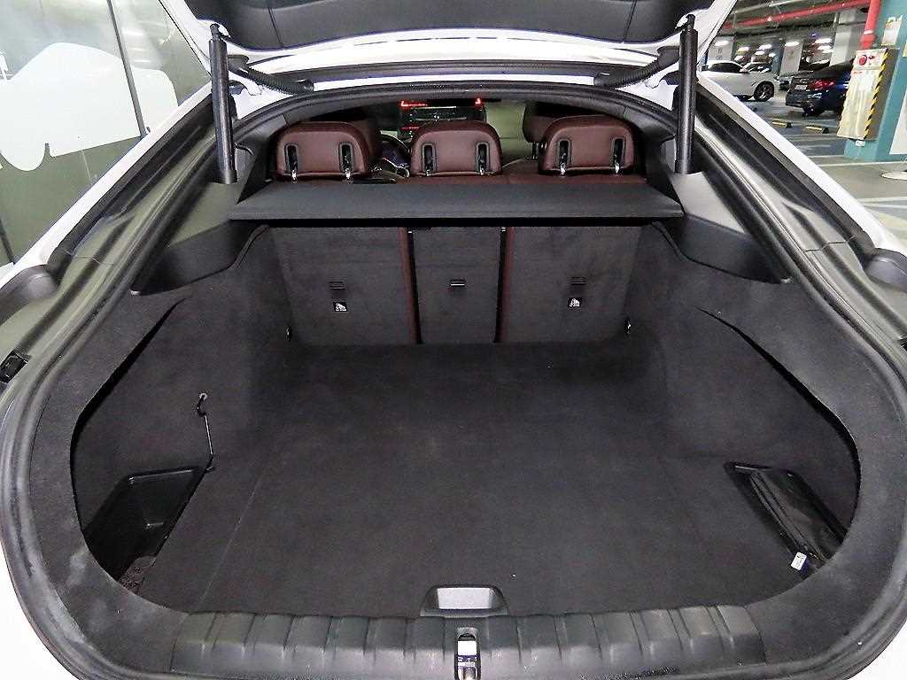 BMW i4 2024 - Importación desde Corea - HF Imports Iquique - Foto 17