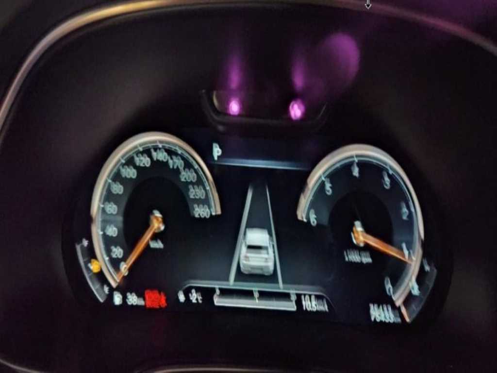 Genesis GV80 - Vista 12