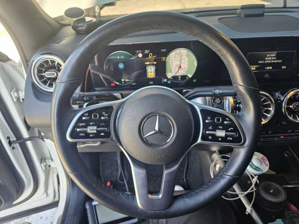 Mercedes Benz GLB Class 2022 - Importación desde Corea - HF Imports Iquique - Foto 19