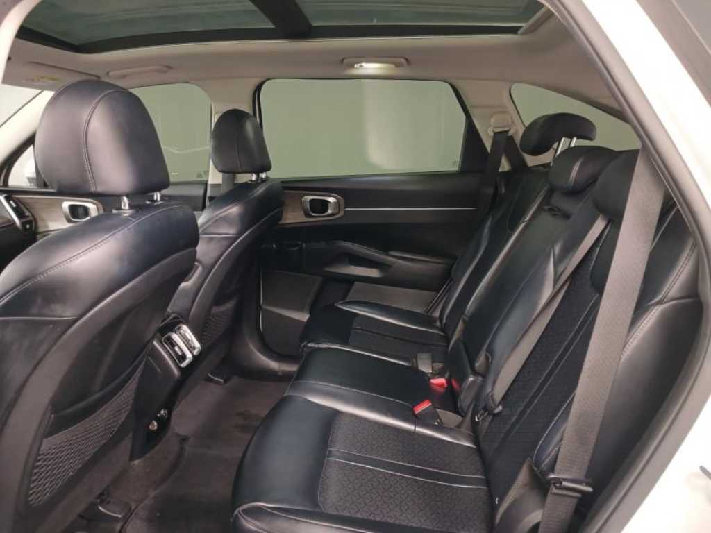 KIA Sorento - Vista 7