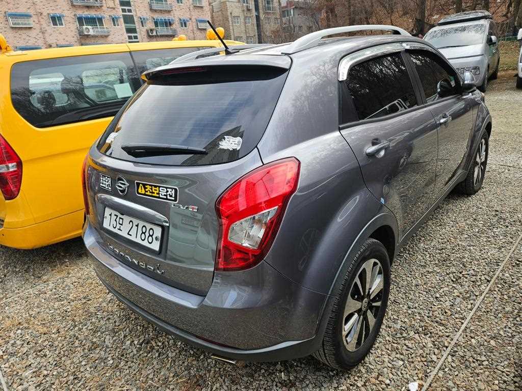 Ssangyong Korando - Vista 3