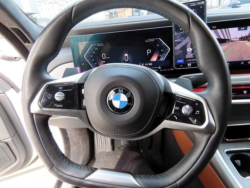 BMW 7 Series - Vista 8